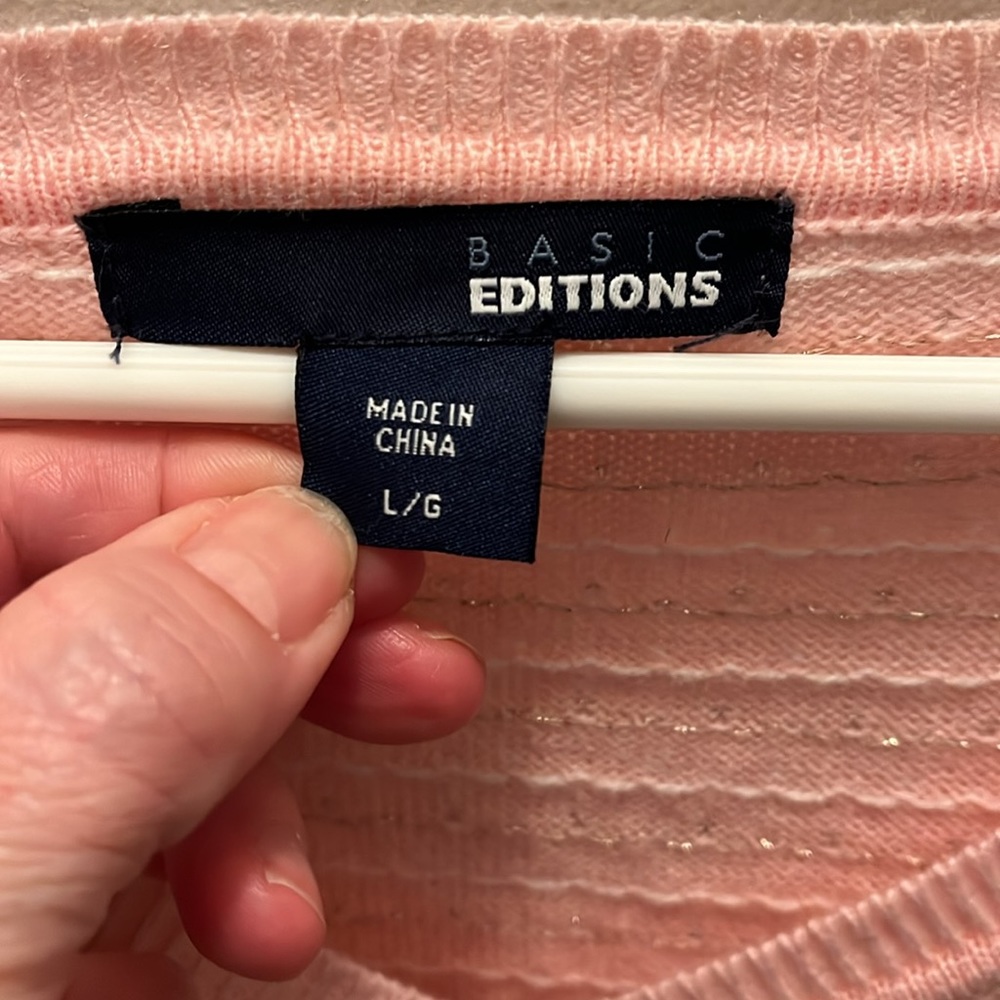 Basic Editions Pink Sweater- Gold Sparkle details throughout Large - Picture 2 of 9